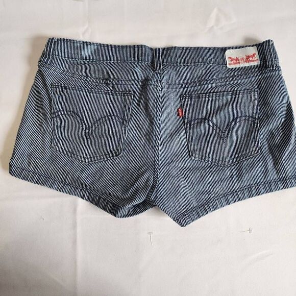 Levi's Denim Shorts Blue Conductor stripes 5 Pocket Zip Closure Flawed Size 11 - Picture 2 of 7